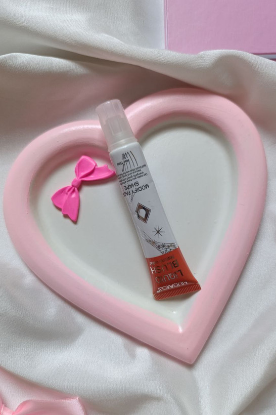 رژ گونه مایع برند هدی موجی