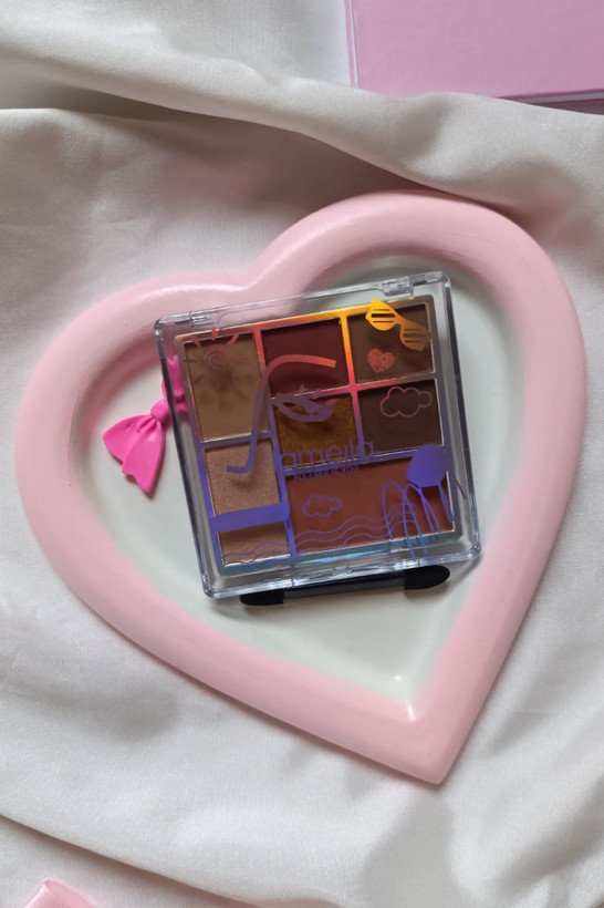 پالت سایه ۷ رنگ برند لامیلا